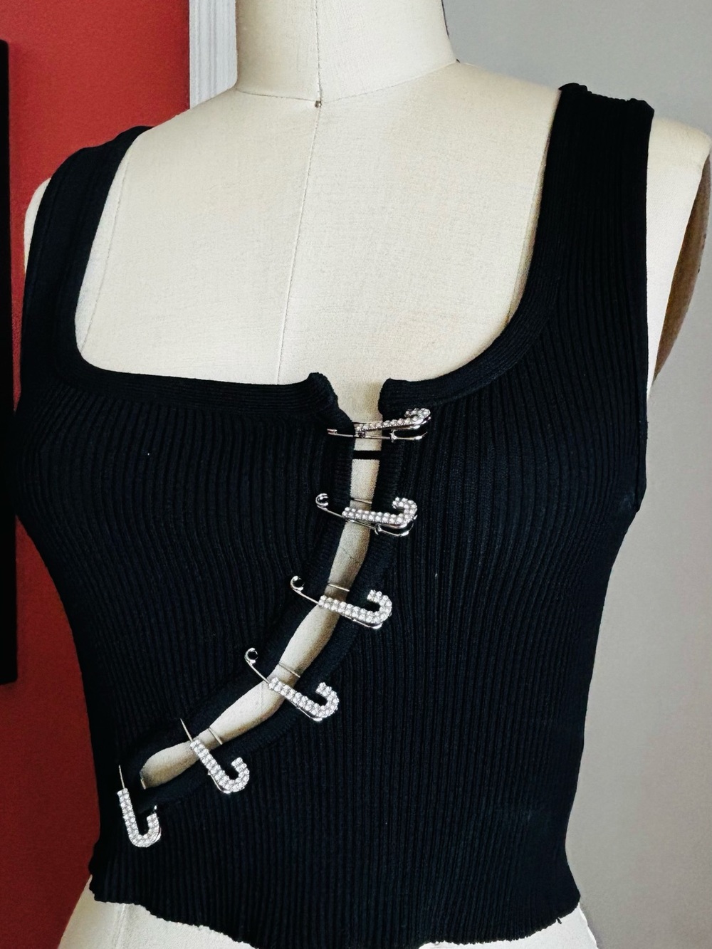 NWOT - Rhinestone Safety Pin Trim Black Ribbed Tank - Picture 2 of 5